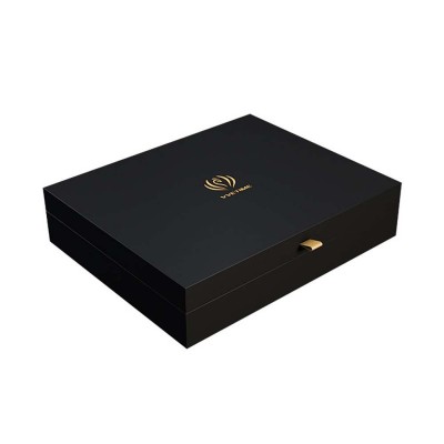 Custom Gift Boxes