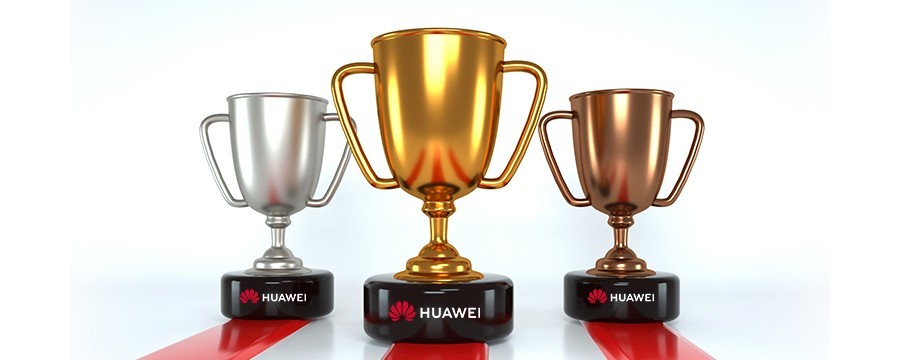 el mayorista ofrece premios personalizados o trofeos para la empresa