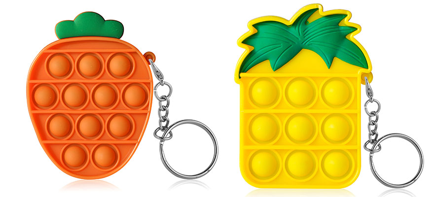 Manufacturing industry Relief stress soft PVC keychains unusual promotional gifts
