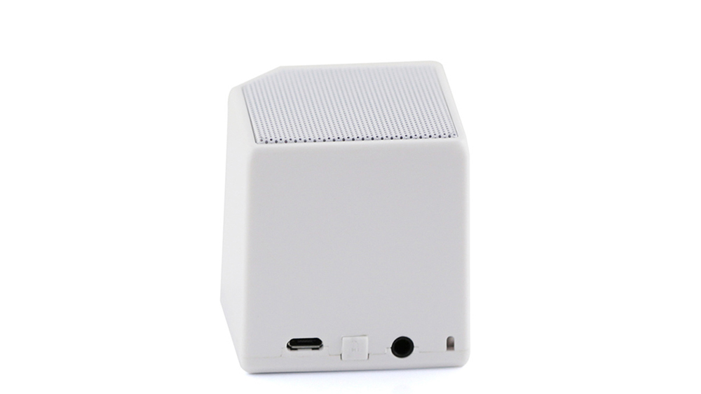 christmas promotional items stereo sound good bluetooth speakers supplier