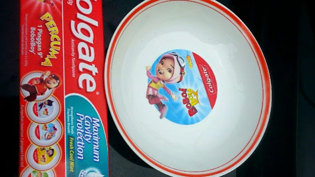 colgate smile dish souvenir shop items