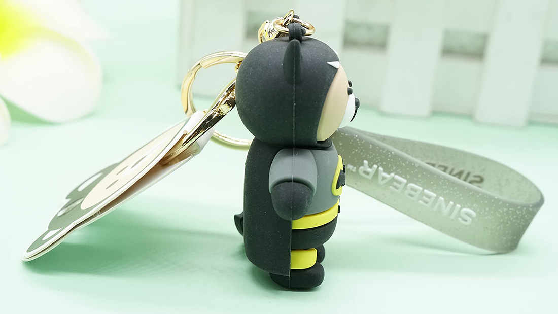 Batman sinebear rubber keychain bracelet popular giveaway items